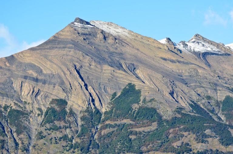 阿根廷南部的褶皱浊积岩地层